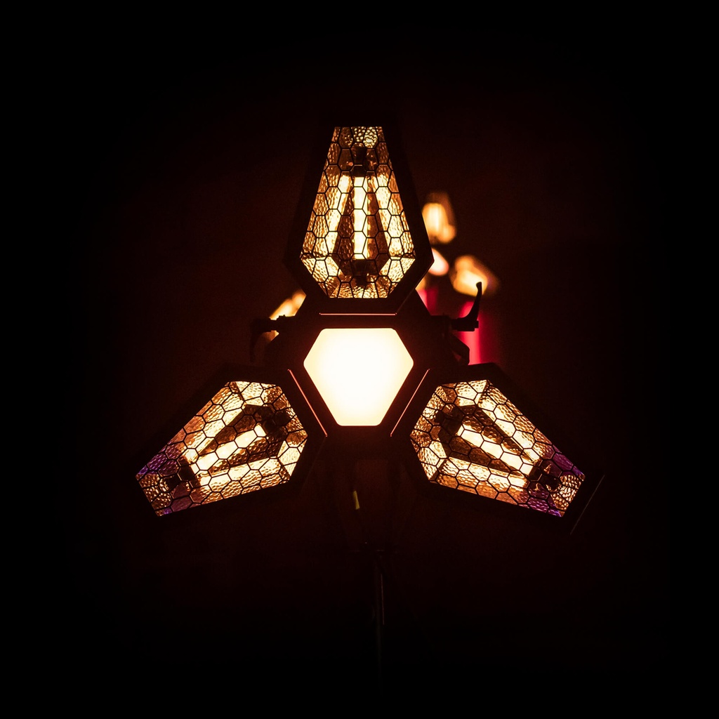 MANTIS - Lampa3